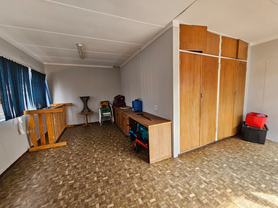 To Let 3 Bedroom Property for Rent in Riebeeckstad Free State